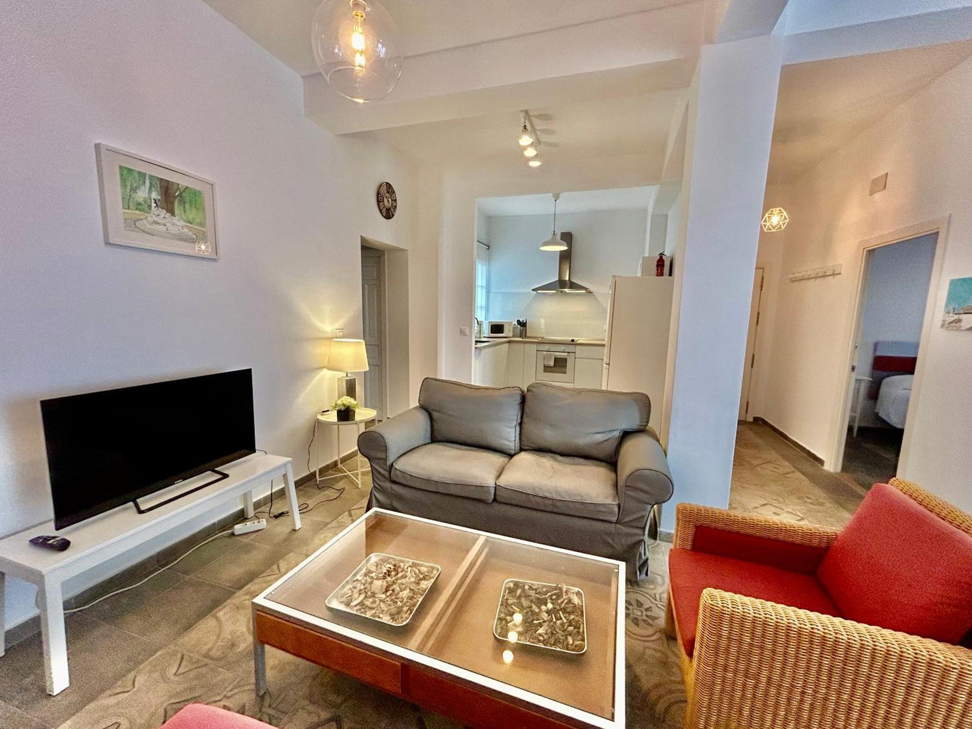 Acogedor 8pax 4bdr 2bth - Cozyhomesevilla1 Apartment