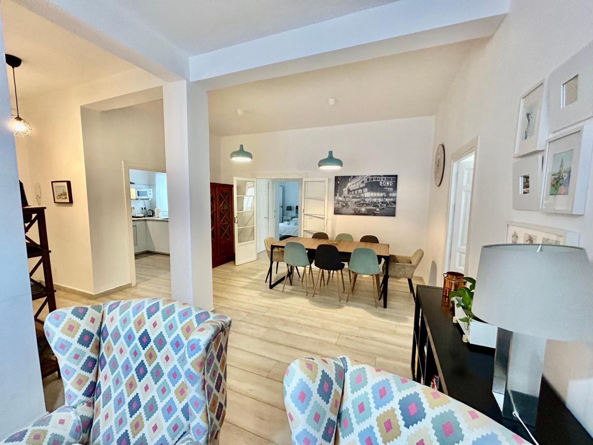 Apartment Acogedor 8pax 4bdr 2bth- Cozyhomesevilla2 *