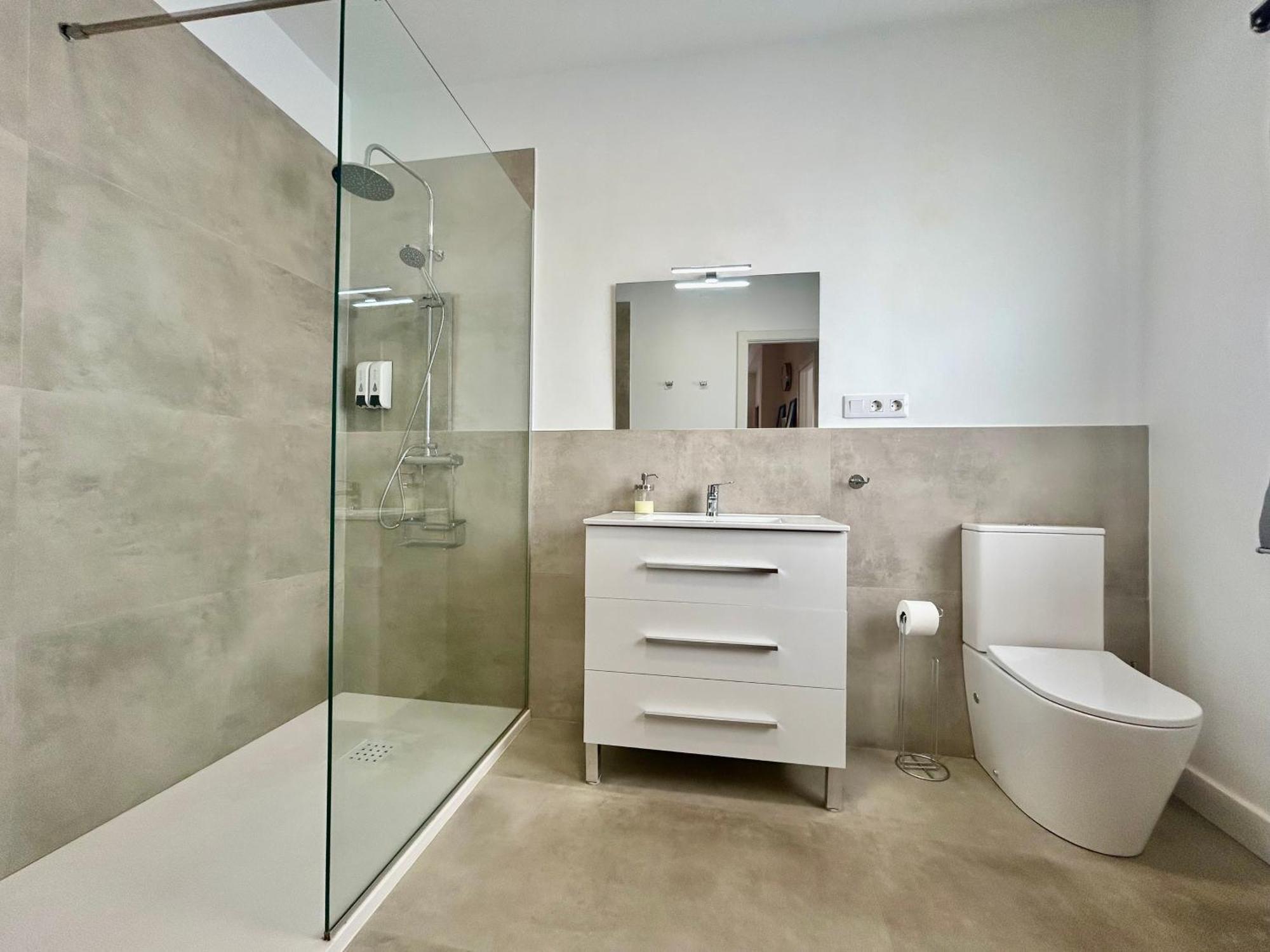 Acogedor 6pax 3bdr 2bth - Cozyhomesevilla5 Apartment *