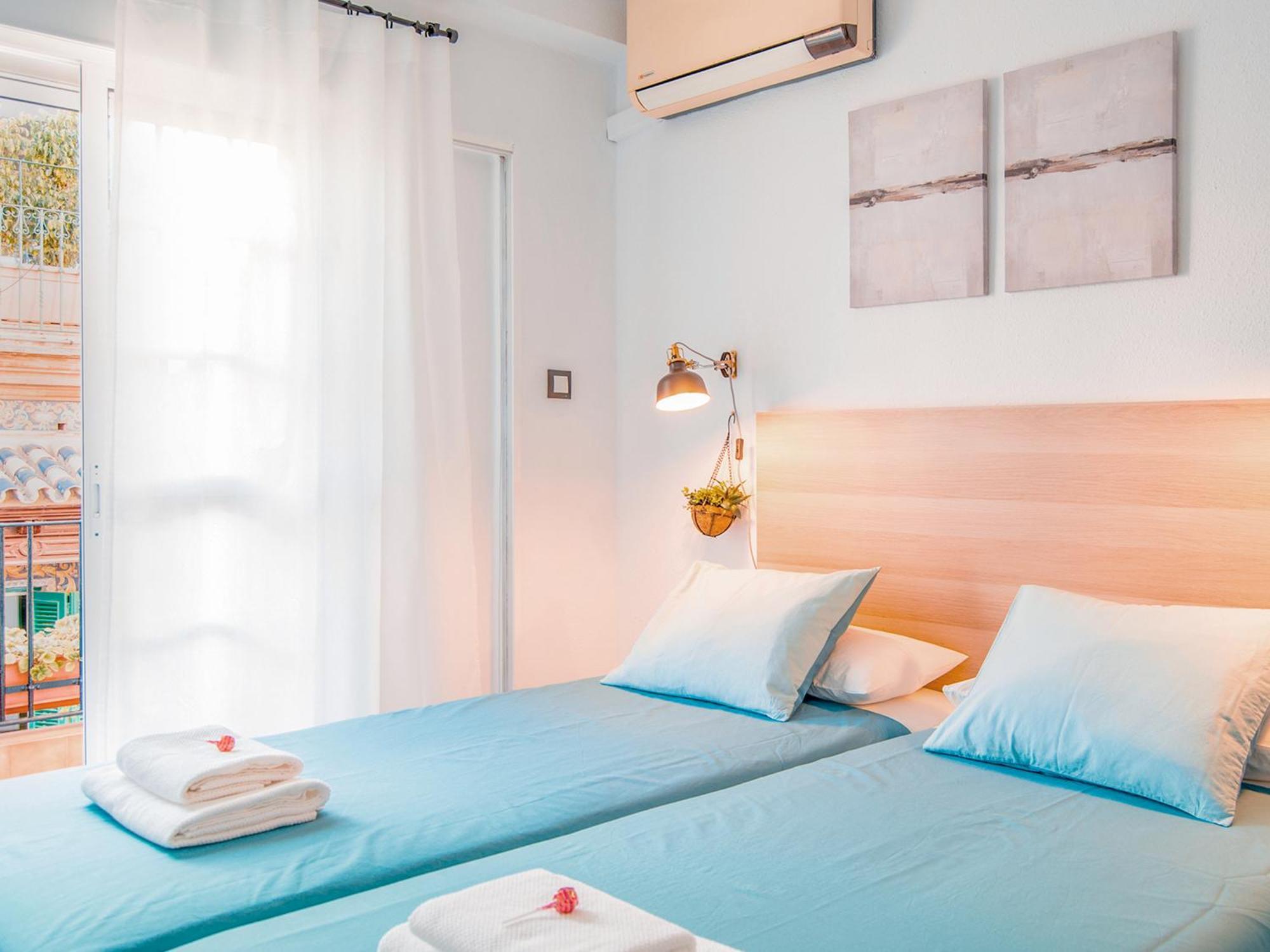 Riverside In Triana Apartment *