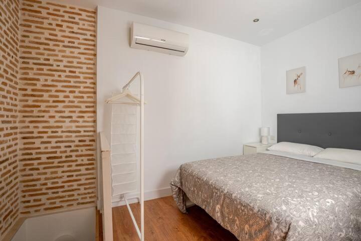 Beautiful Ground Floor Duplex In The Heart Of *