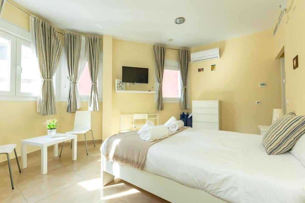 Plaza Nueva By Valcambre Apartment Seville