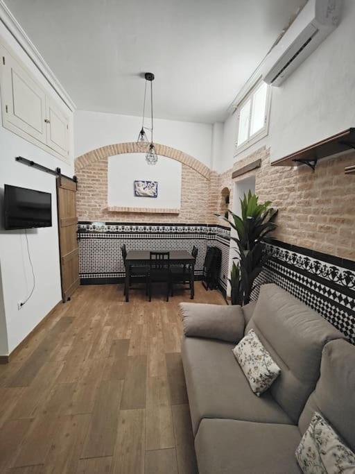 Centro Con Parking Apartment *