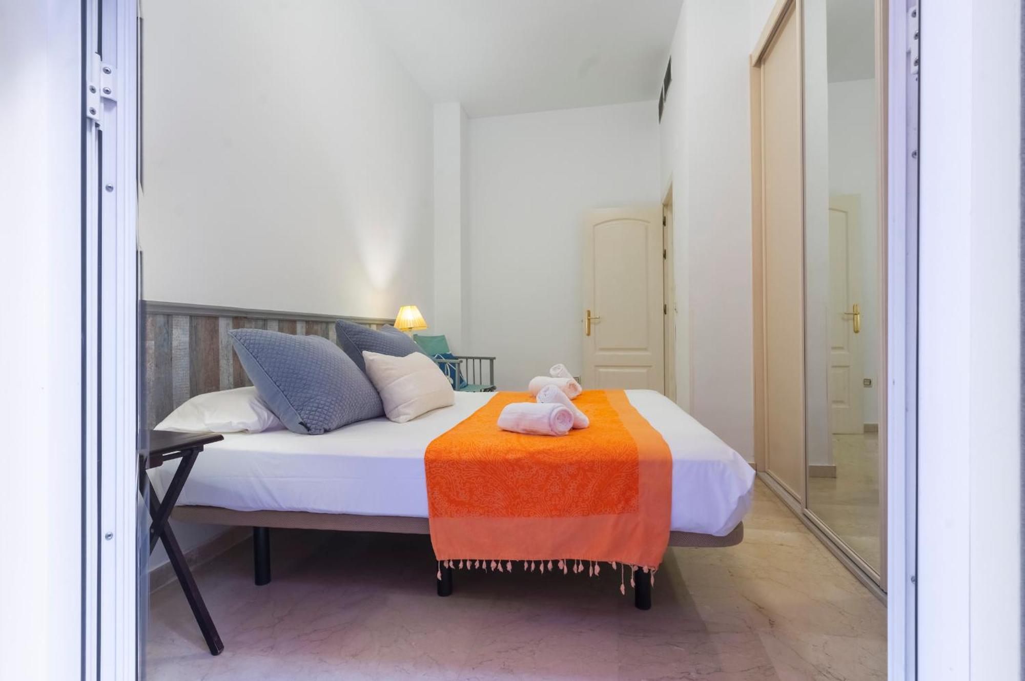 Comfortable Functional - Center - Train Station * Seville