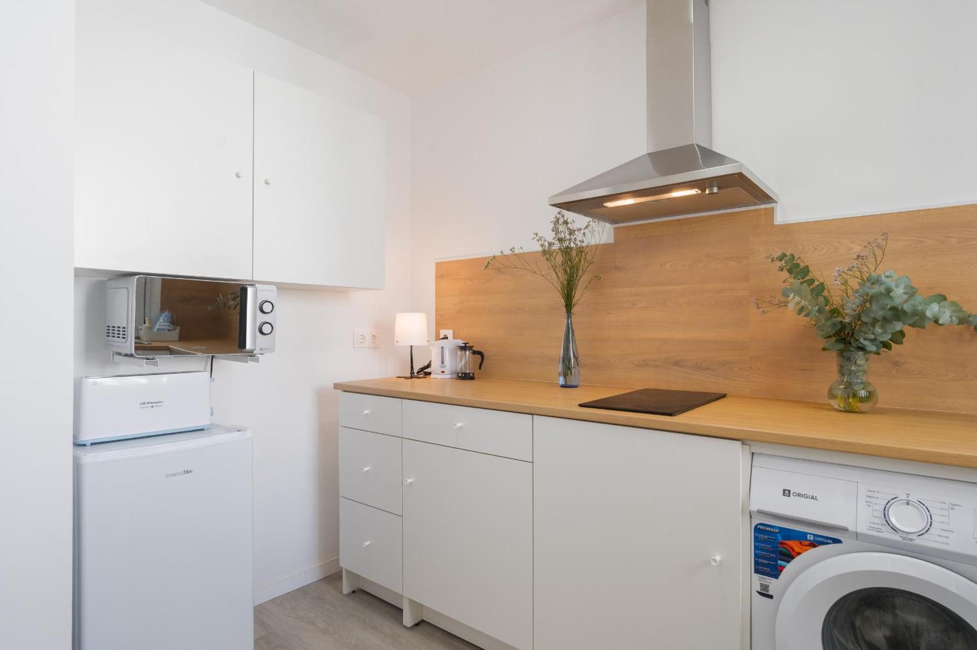Apartamento Anfitrion Triana 4 *