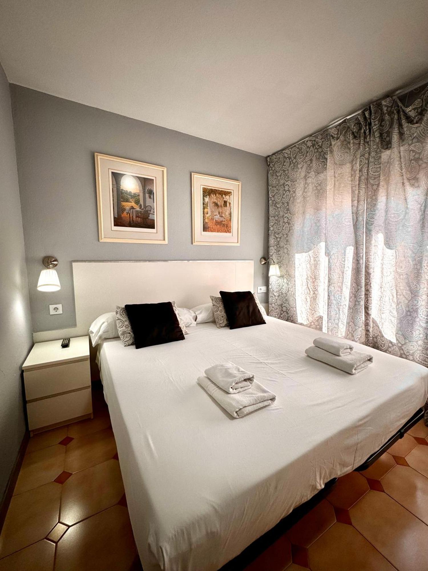 Rentalsevilla Resitur I * Seville