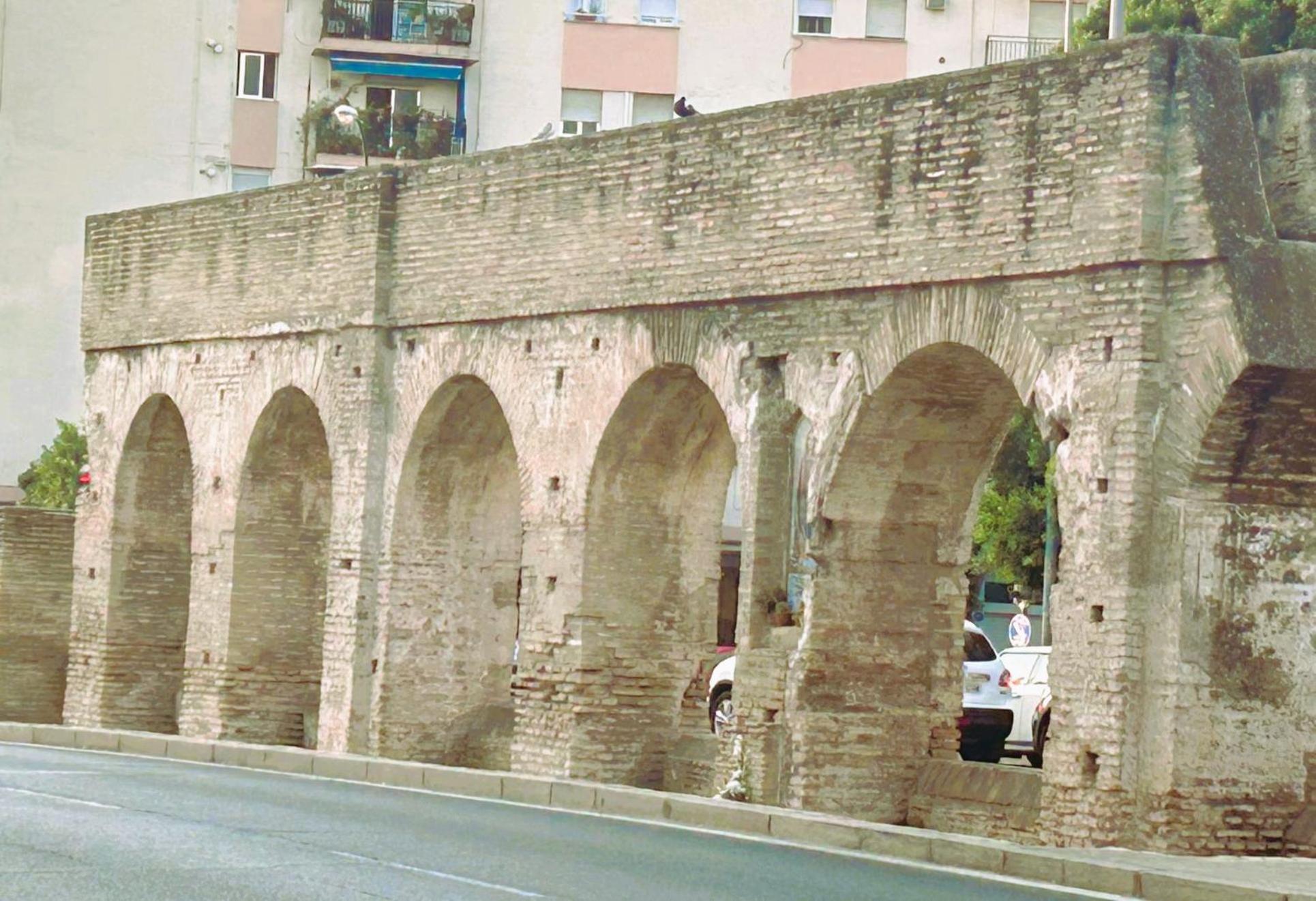 Puerta Carmona Seville