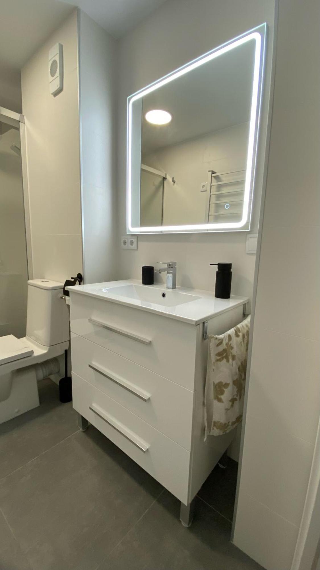 Azahar Museo Apartment *
