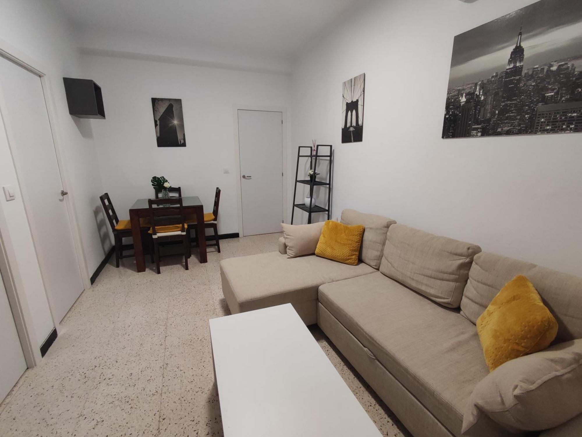Centro - Alcazares I Apartment *