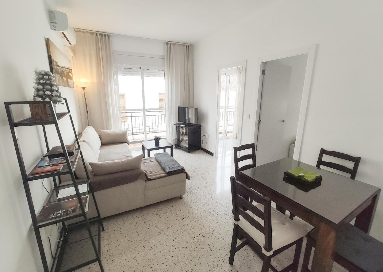 Centro - Alcazares I Apartment