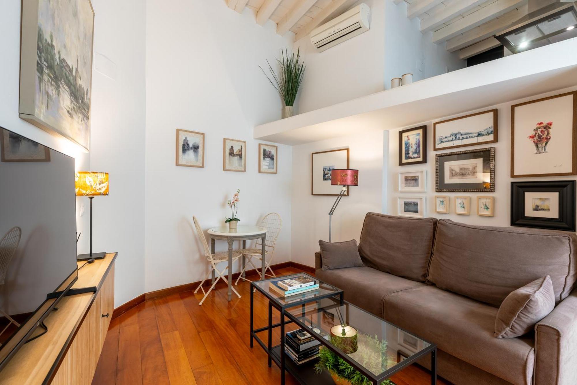 Rg Goyeneta Apartment