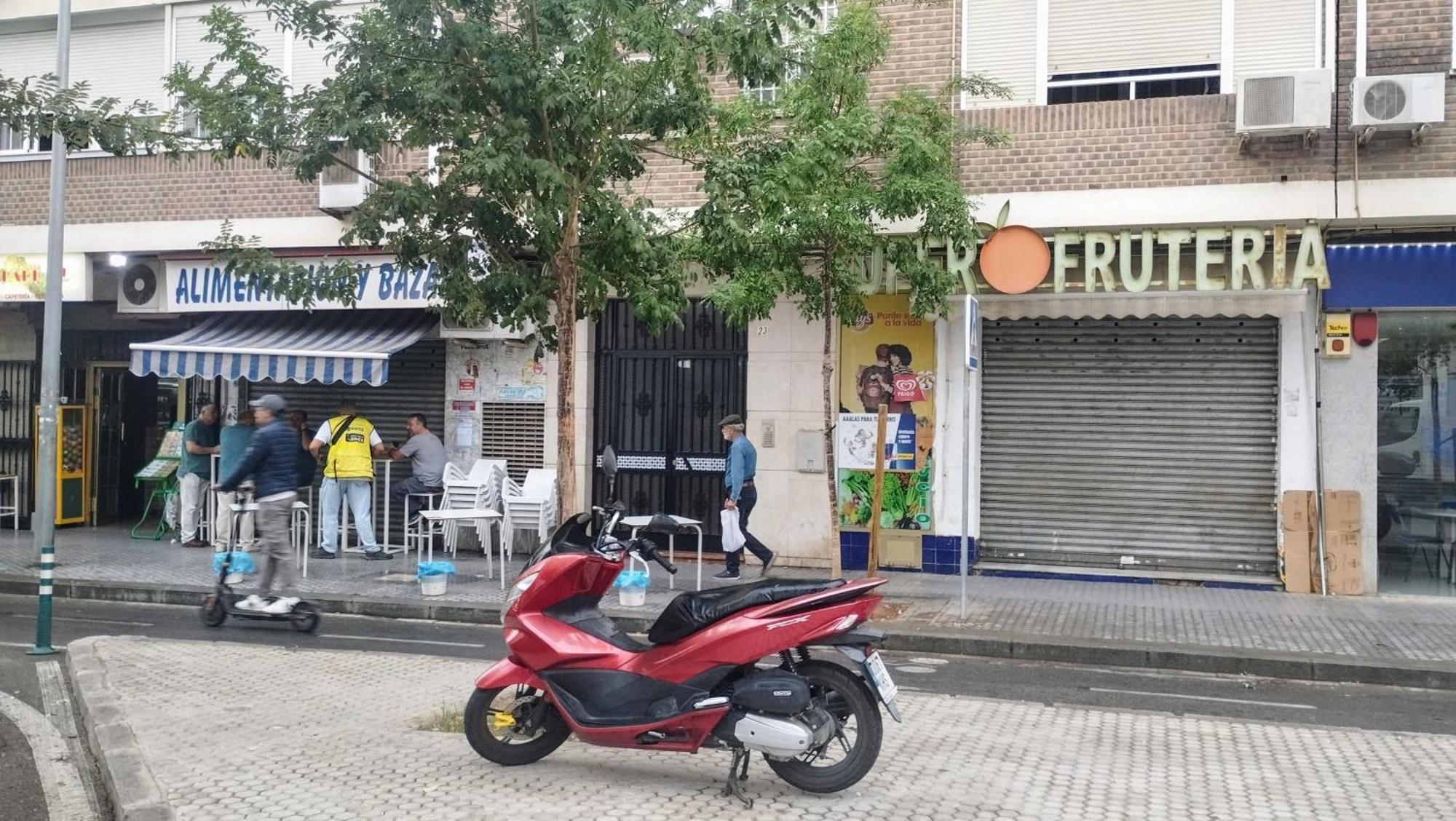 1 Y Salon Con Sofa Cama Bien Comunicado Con El Centro Seville