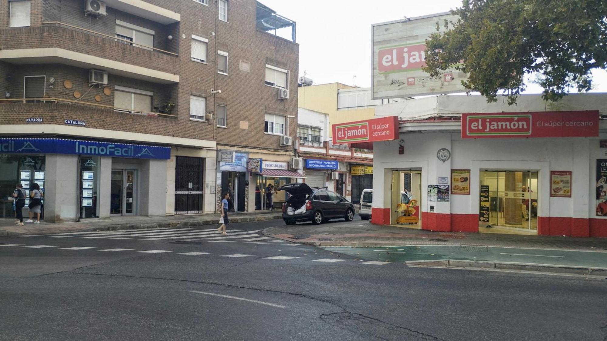 1 Y Salon Con Sofa Cama Bien Comunicado Con El Centro * Seville