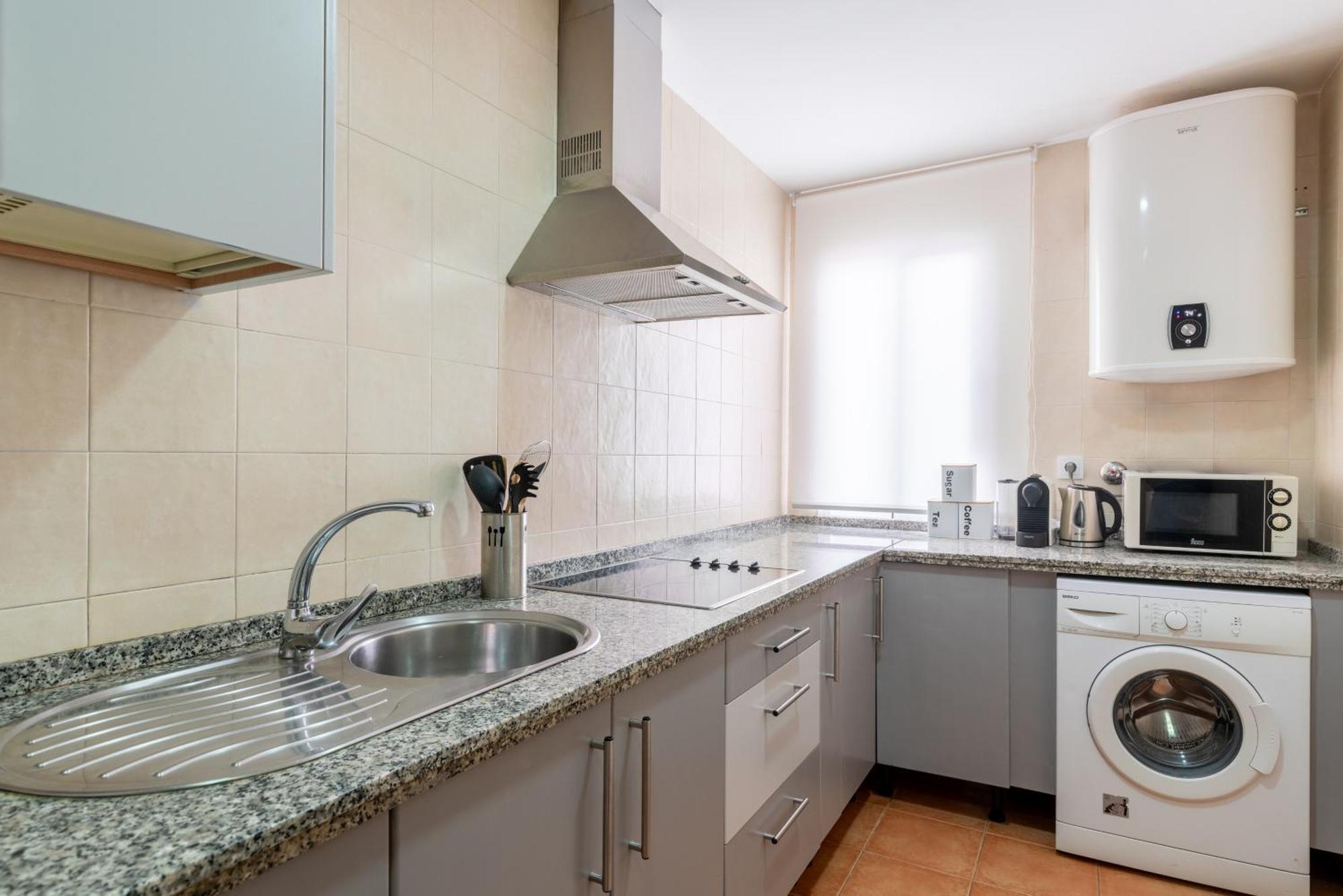 Apartamento 3 Y 2 Banos Junto Al Rio Sevilla