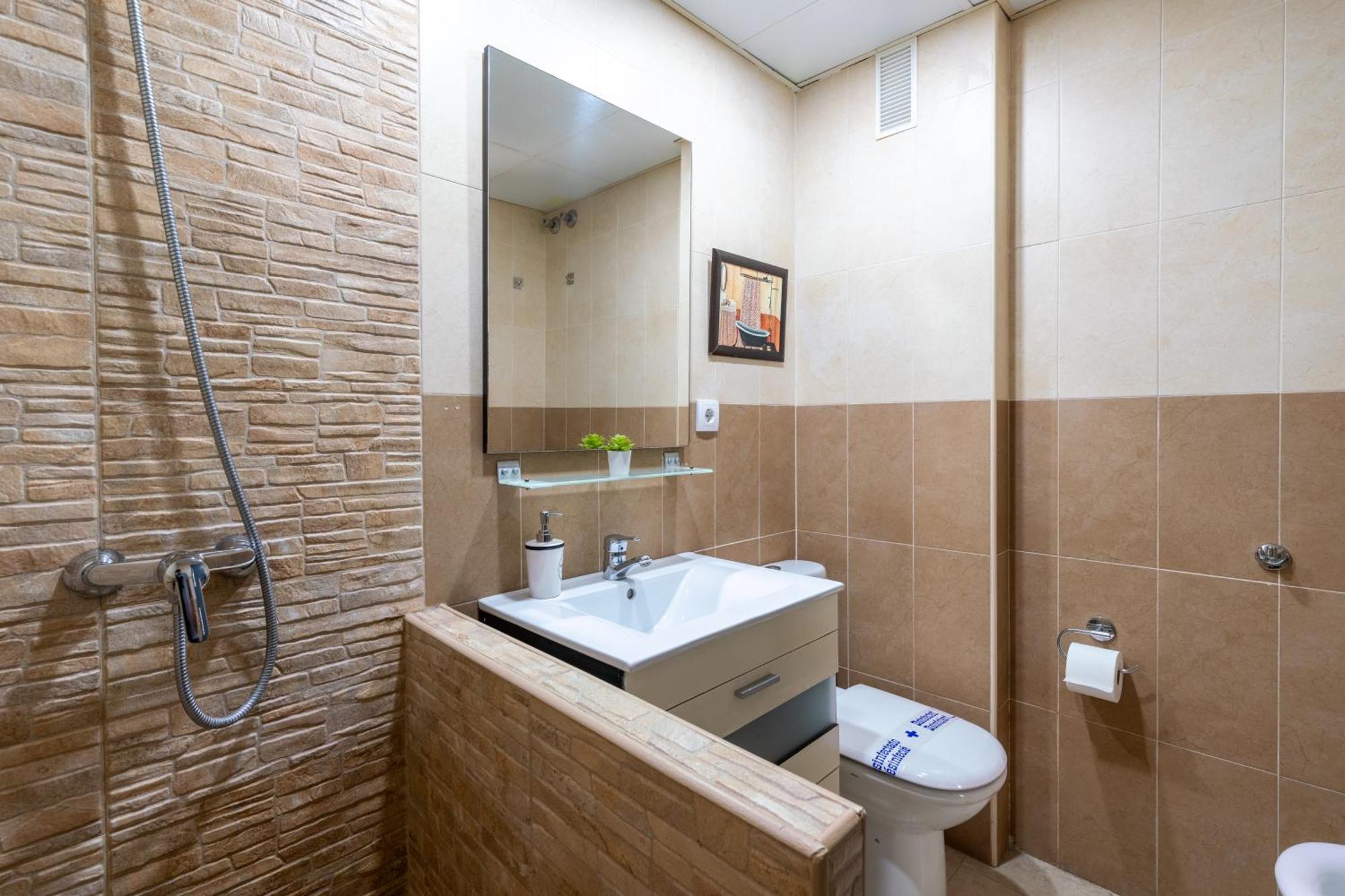 Apartamento 3 Y 2 Banos Junto Al Rio *