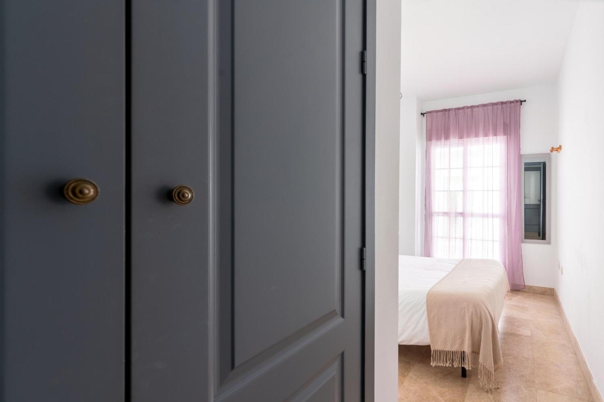 3 Y 2 Banos Junto Al Rio Apartamento Sevilla