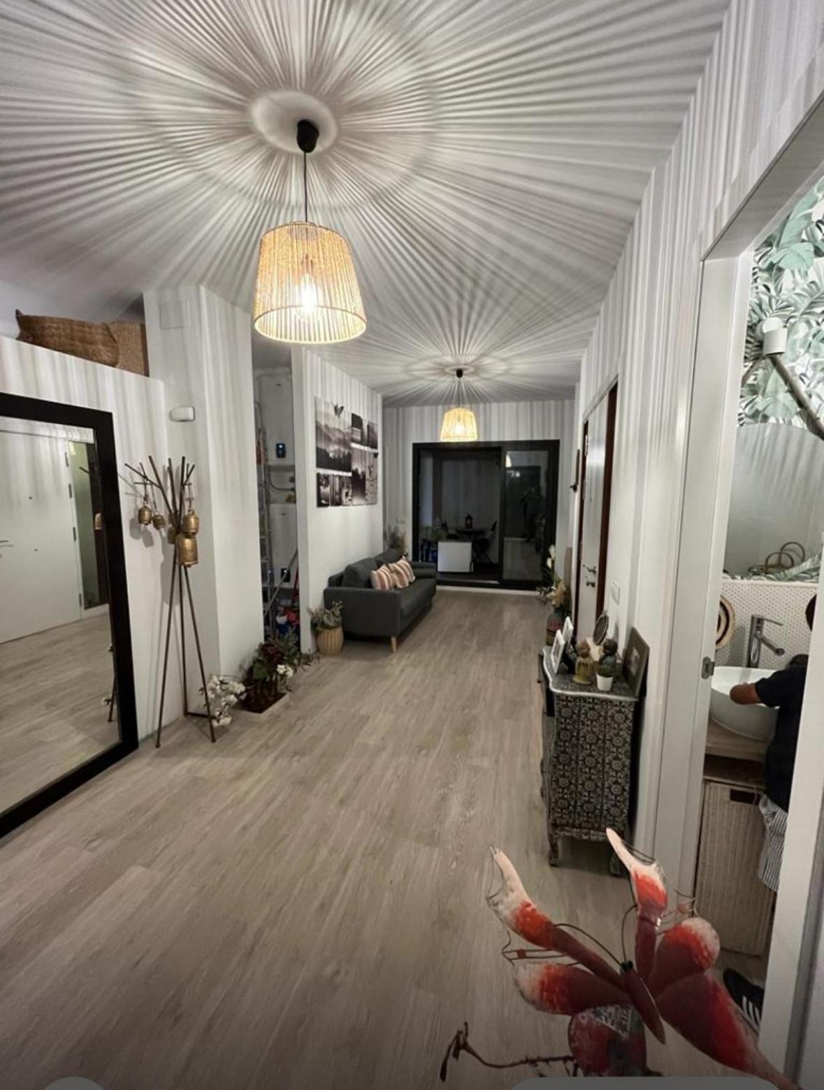 Homestay Casa Duque Compartida Familiar 1-Habitacion Con Bano Propio *