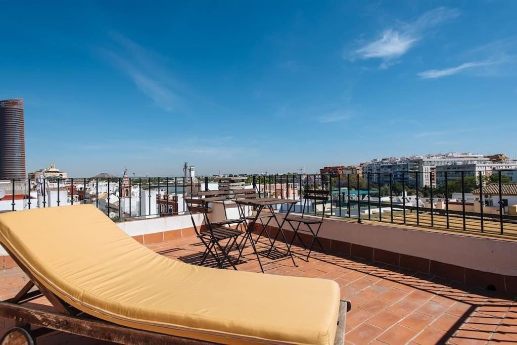 Apartment Amazing Penthouse In Triana With Jacuzzi Centro Seville