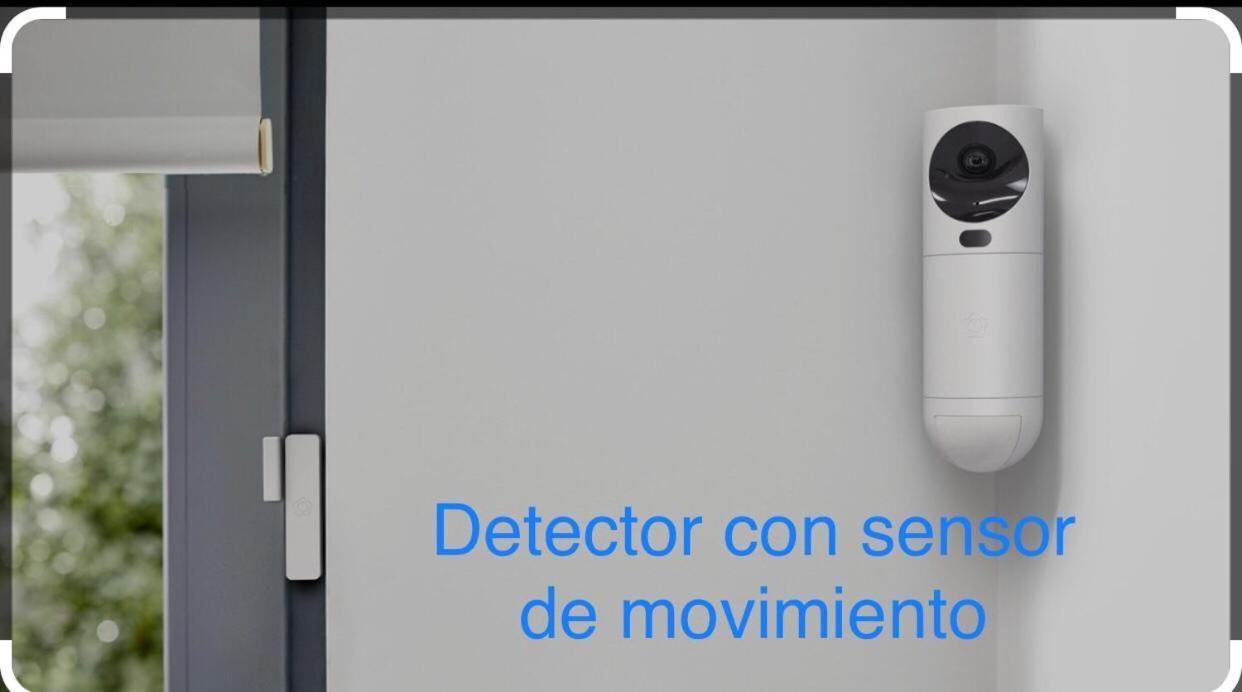 1 Y Salon Con Sofa Cama Bien Comunicado Con El Centro Apartment Seville