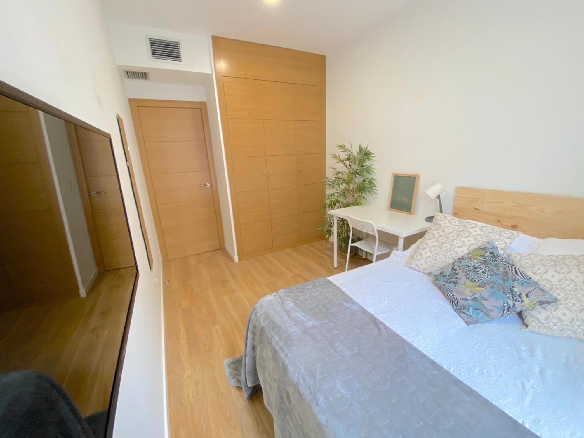 Premium Serenity * Seville