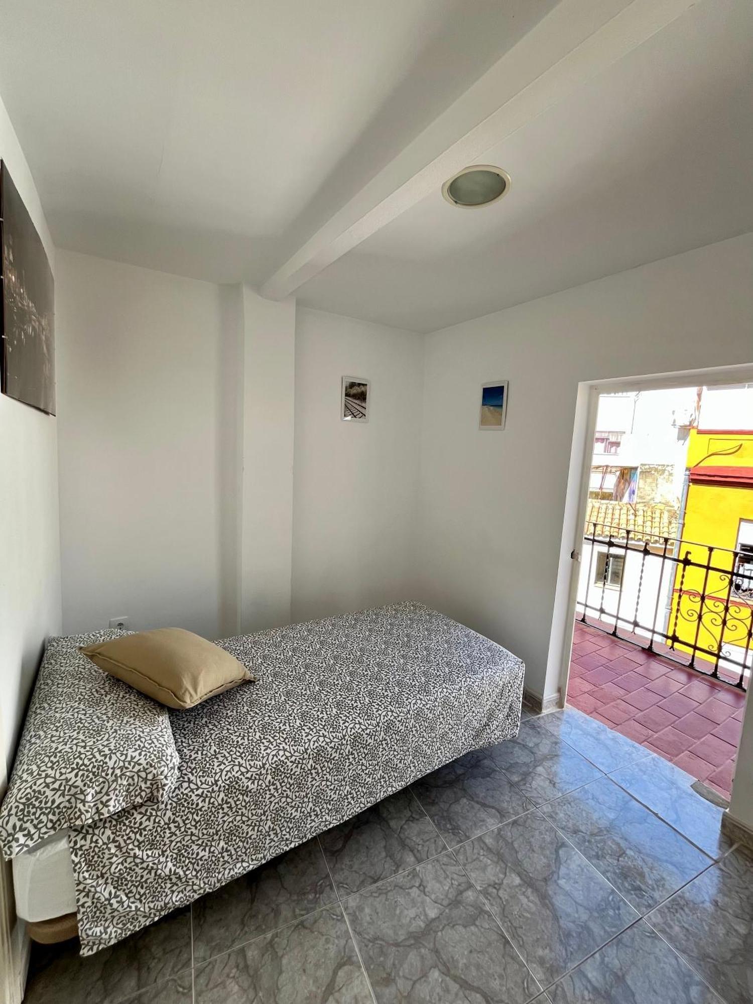Alameda, Conde De Torrejon Seville