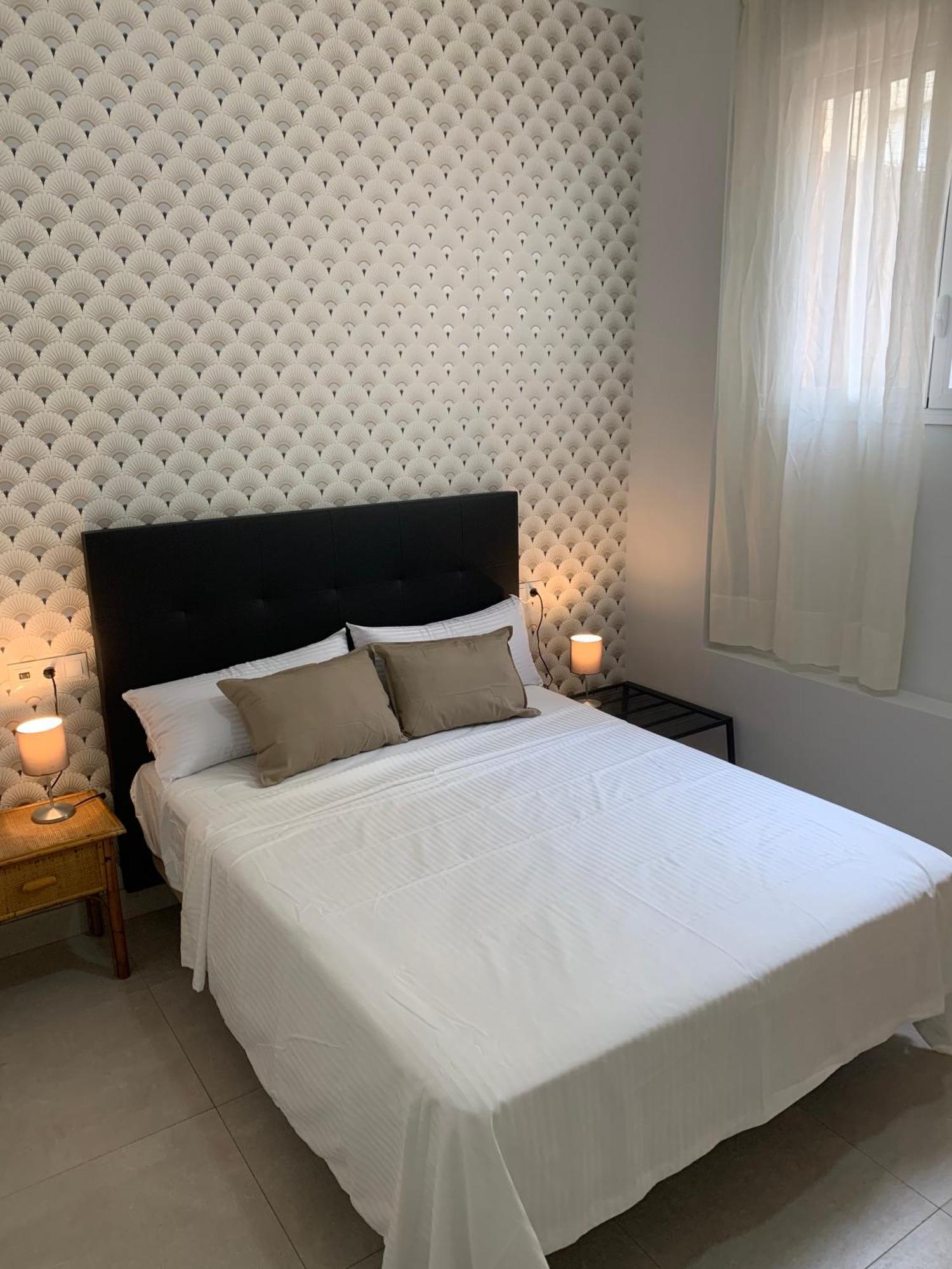Triana Moderno Apartment