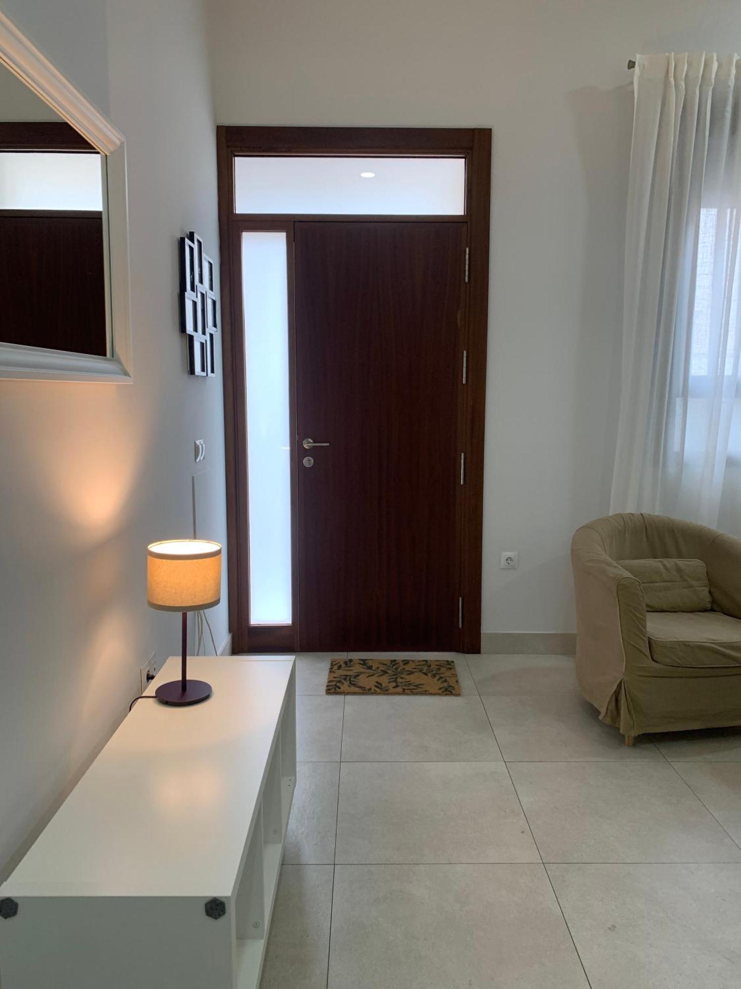 Triana Moderno Apartment *