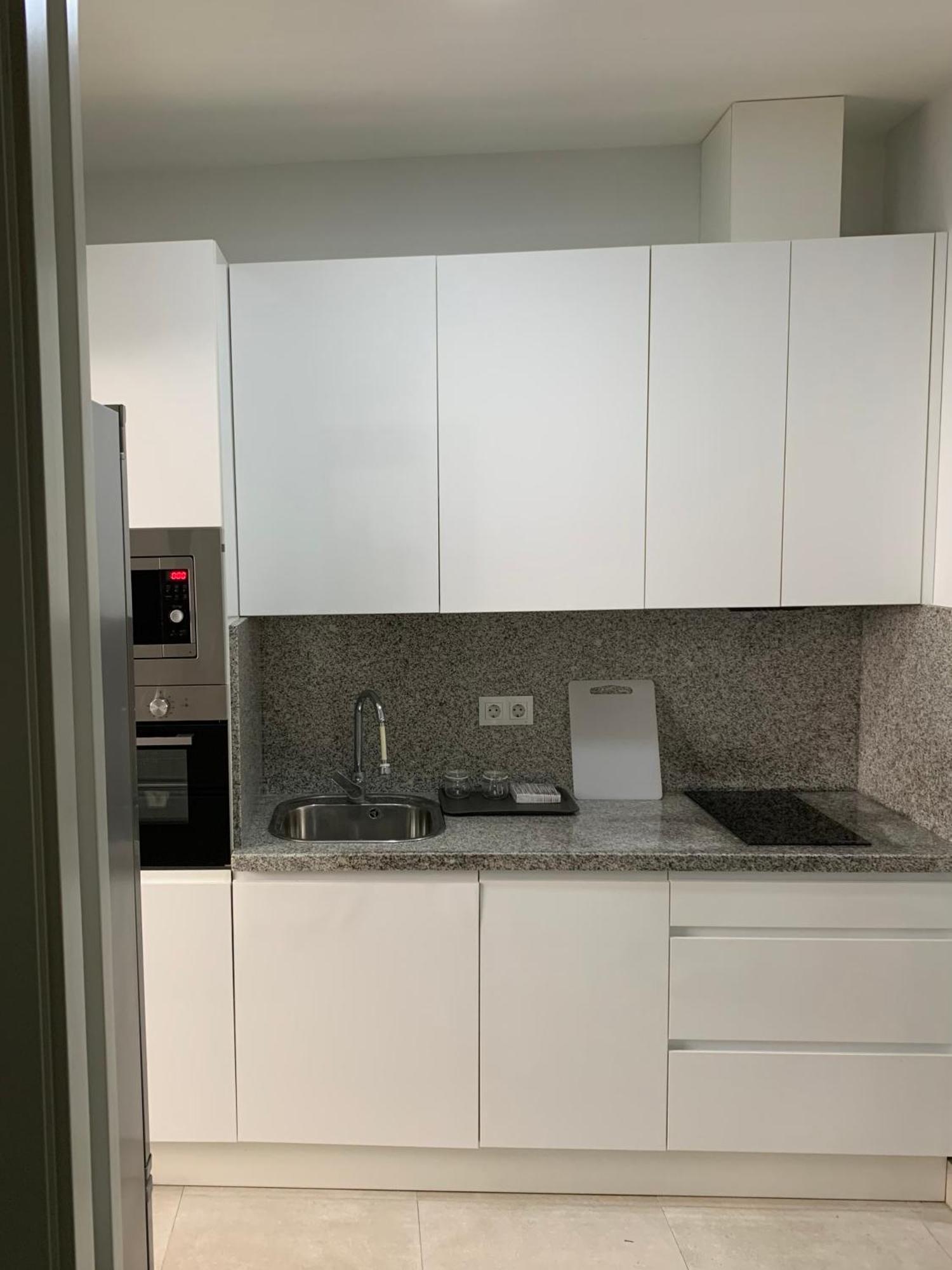 Triana Moderno Apartment