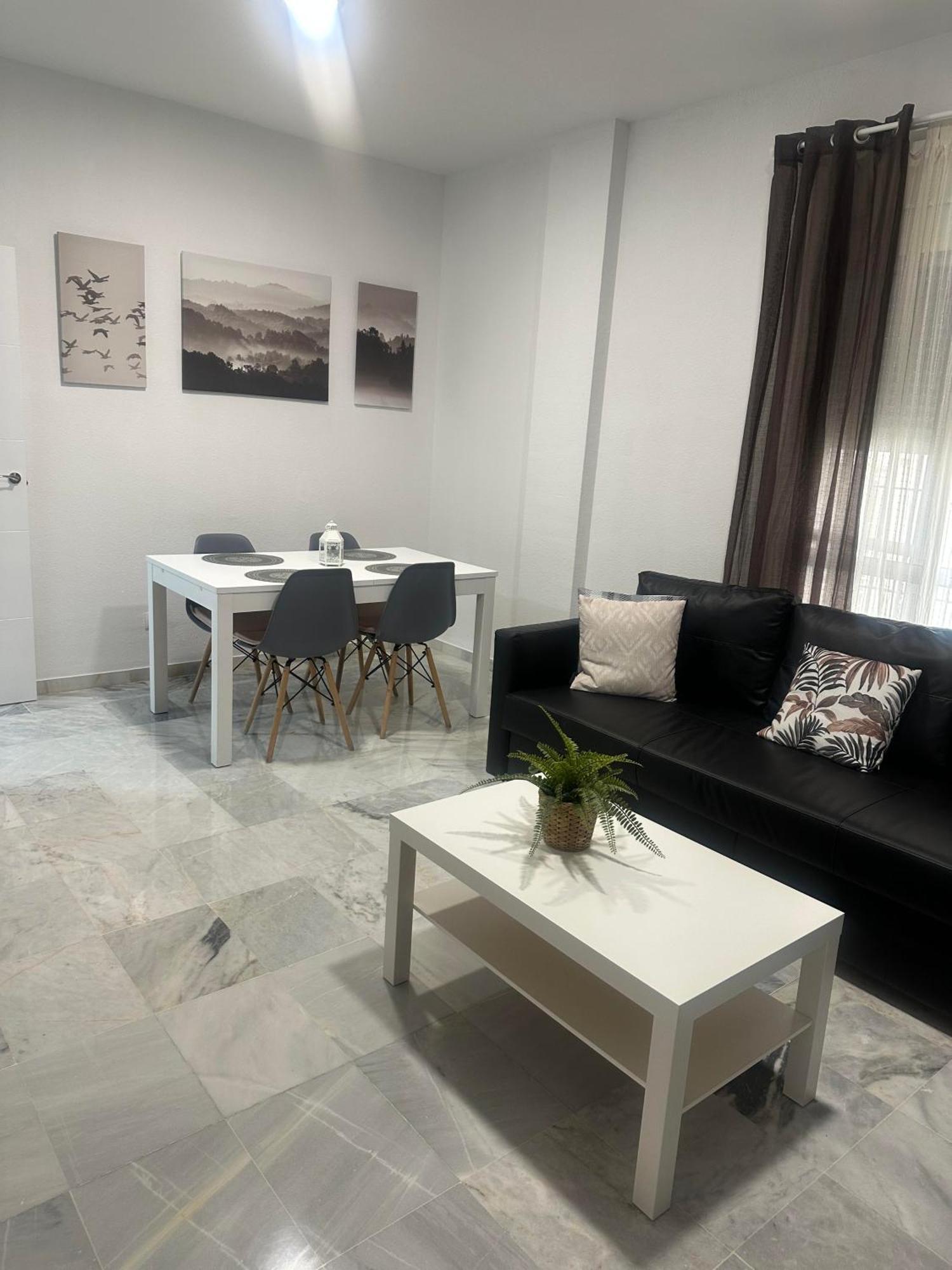 Rentalsevilla Arrayan Apartamento *