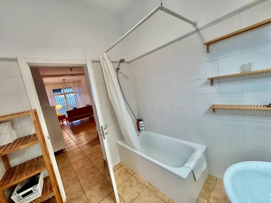 Acogedor 8pax 4bdr 2bth - Cozyhomesevilla3 Apartment Seville