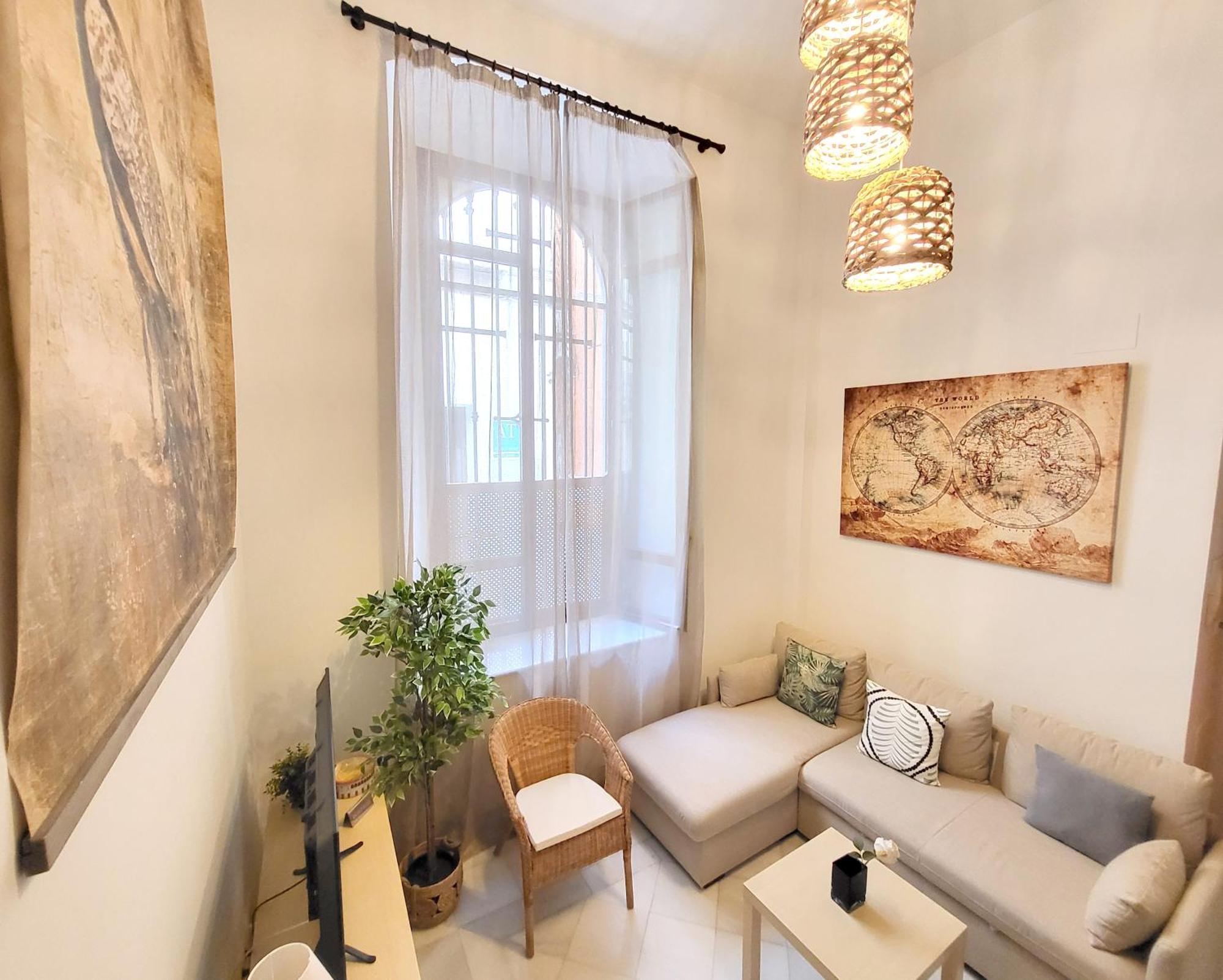 Walk To The Cathedral Loft Arenal Apartment *