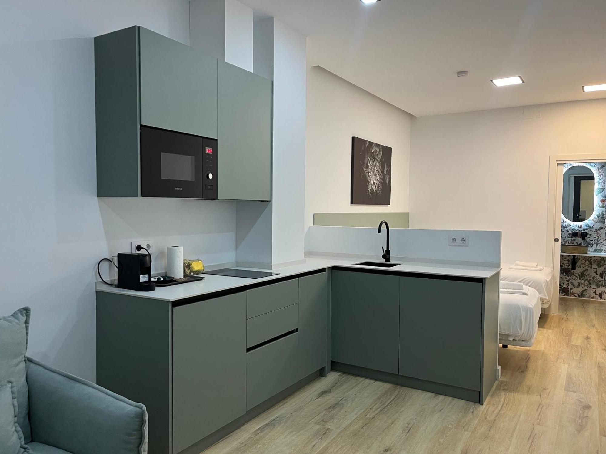 Rentalsevilla Torneo Apartment *