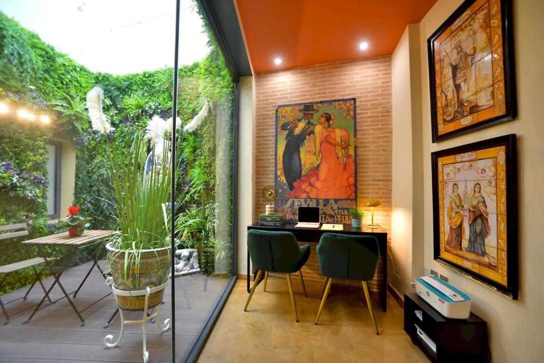 Classic And Luxury- 2bd 2bth- Sierpes Seville