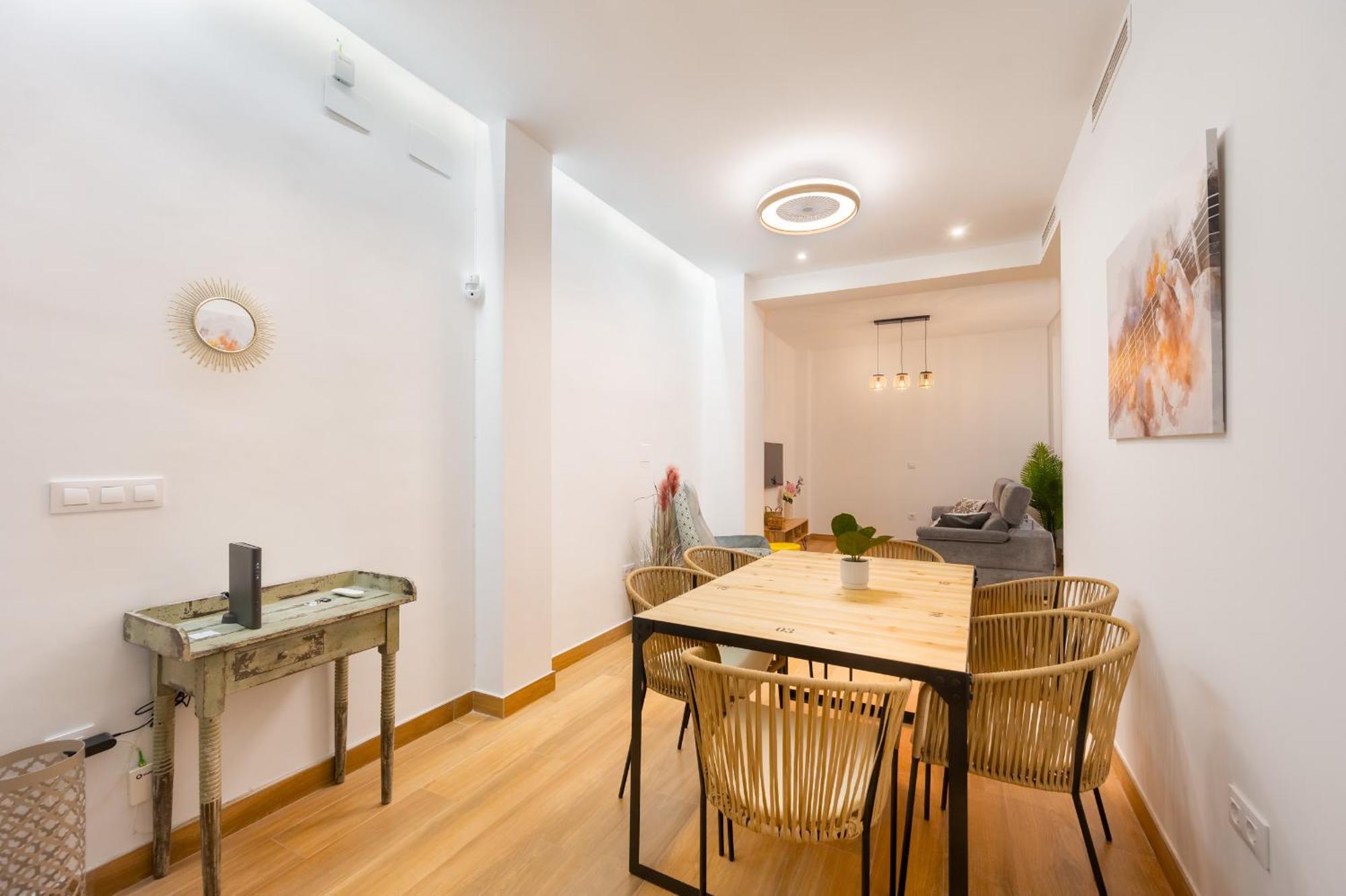 New And Modern - Plaza Nueva - Pedestrian Street Apartment