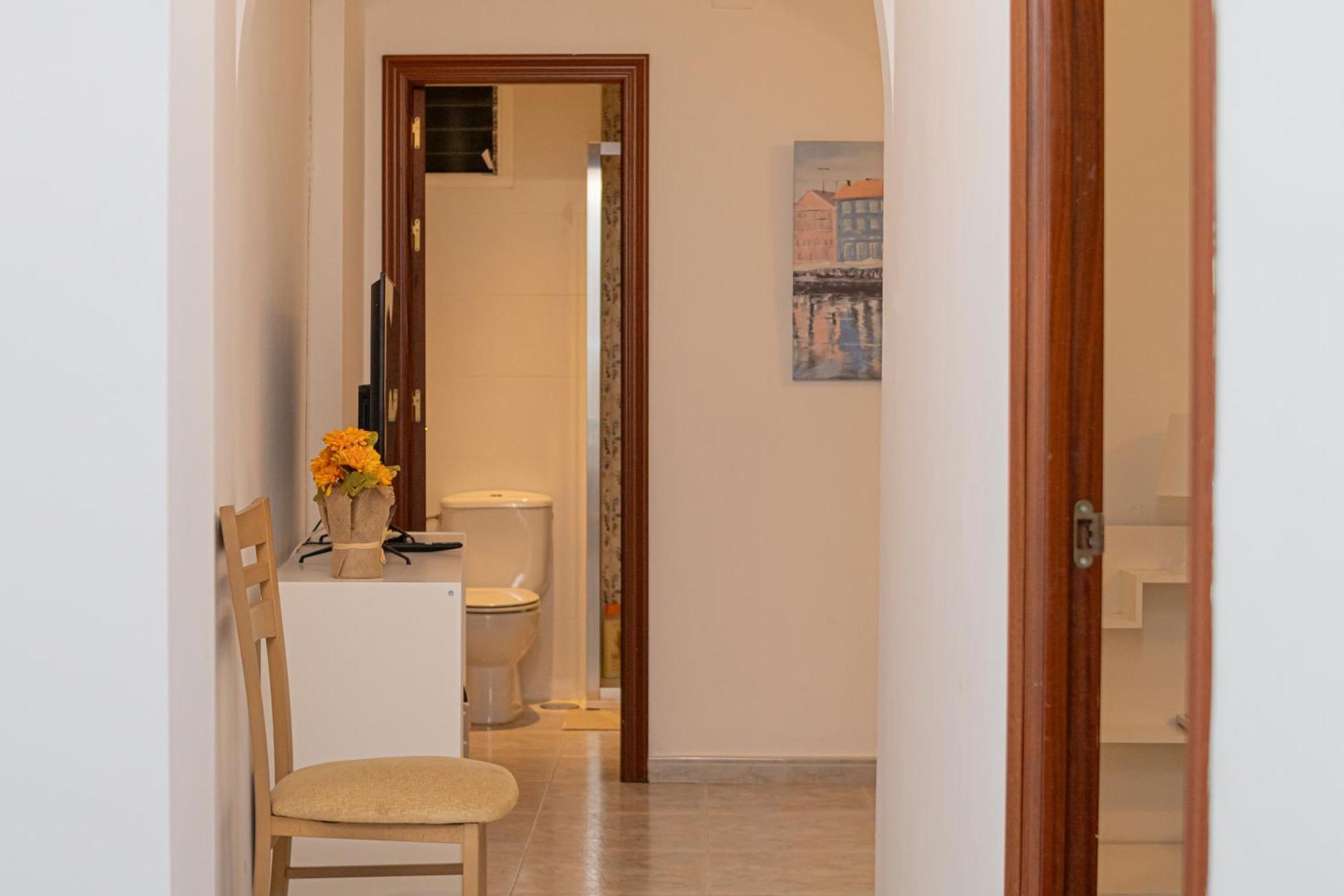 3 Bedroom In The Heart Of Triana Sevilla