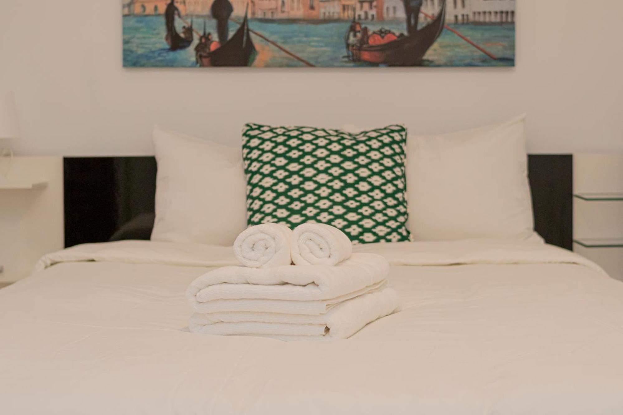 3 Bedroom In The Heart Of Triana * Sevilla