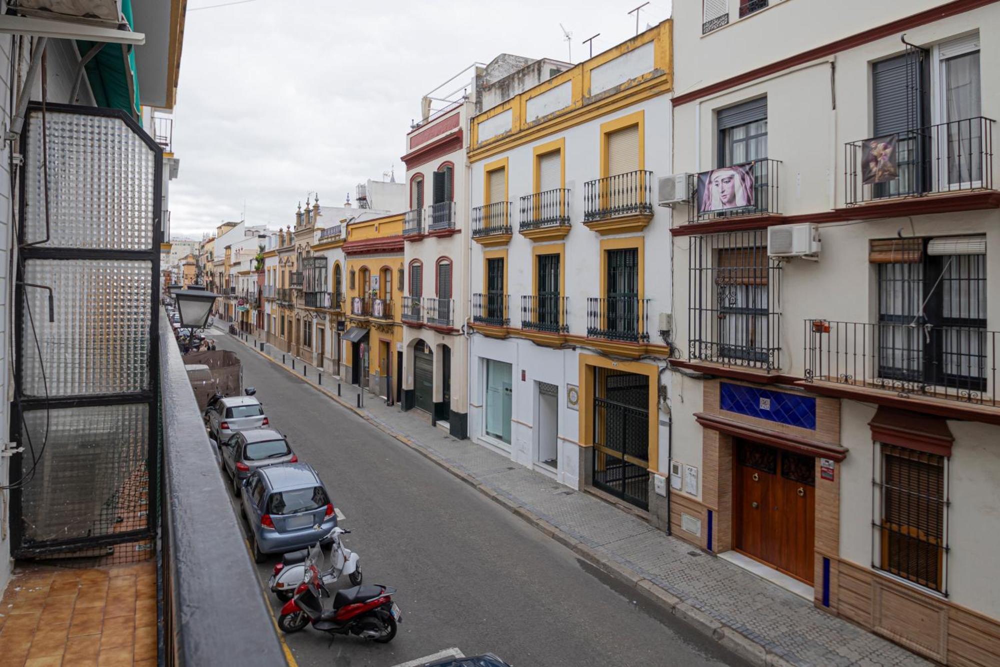3 Bedroom In The Heart Of Triana