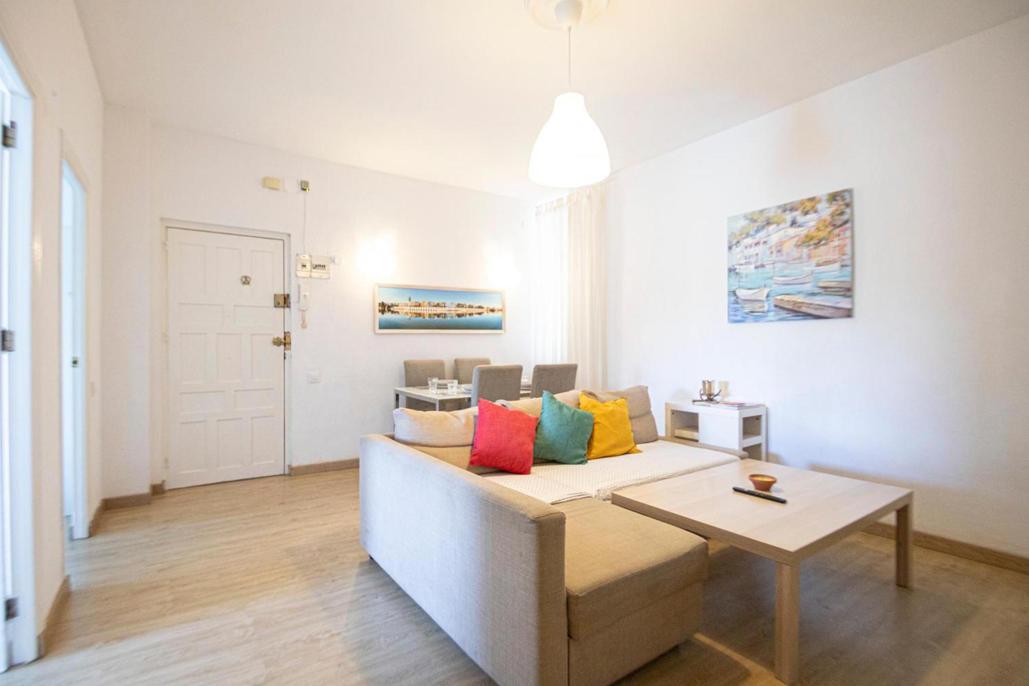 3 Bedroom With Stunning Guadalquivir Views Apartment Seville