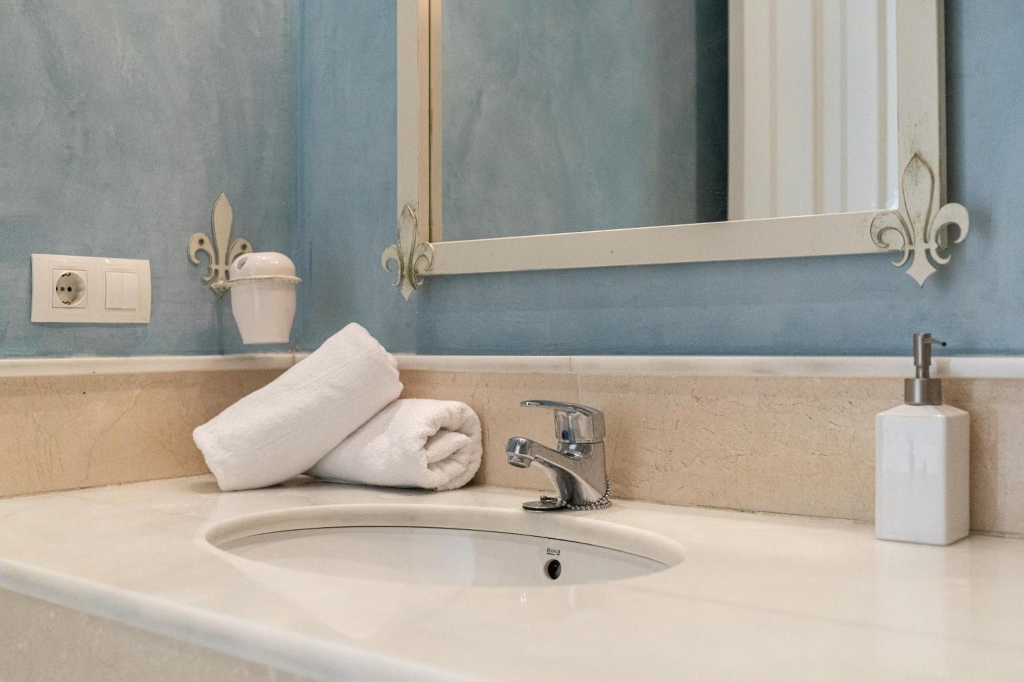 Isg Casa Levies Luxury House Downtown * Sevilla
