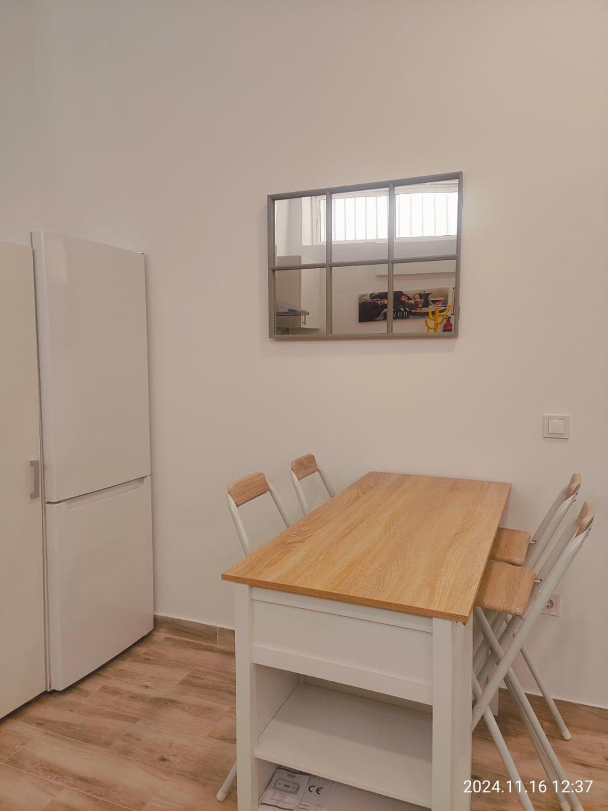 Apartment In Alameda De Hercules Seville