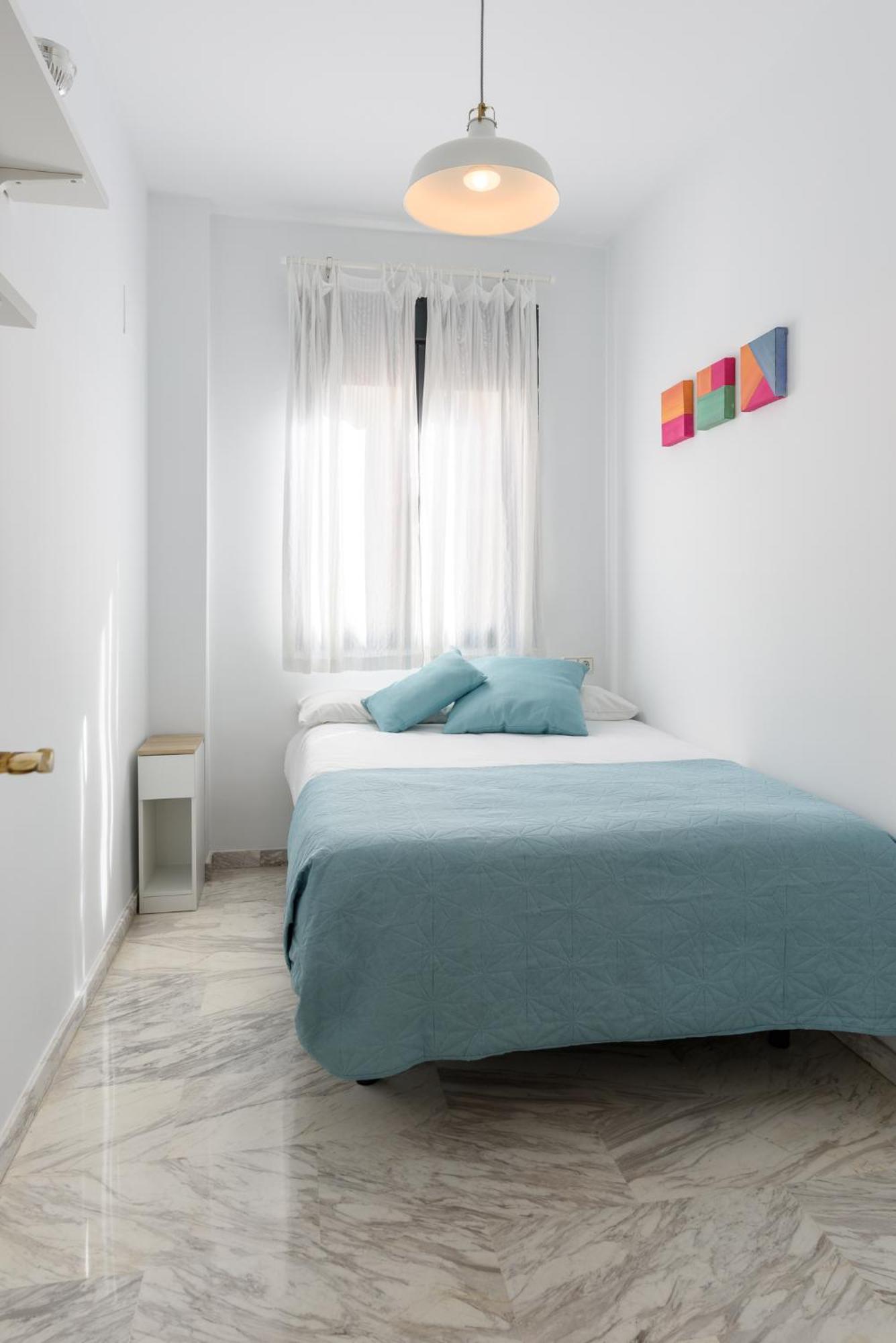 Lovely In Apartment *