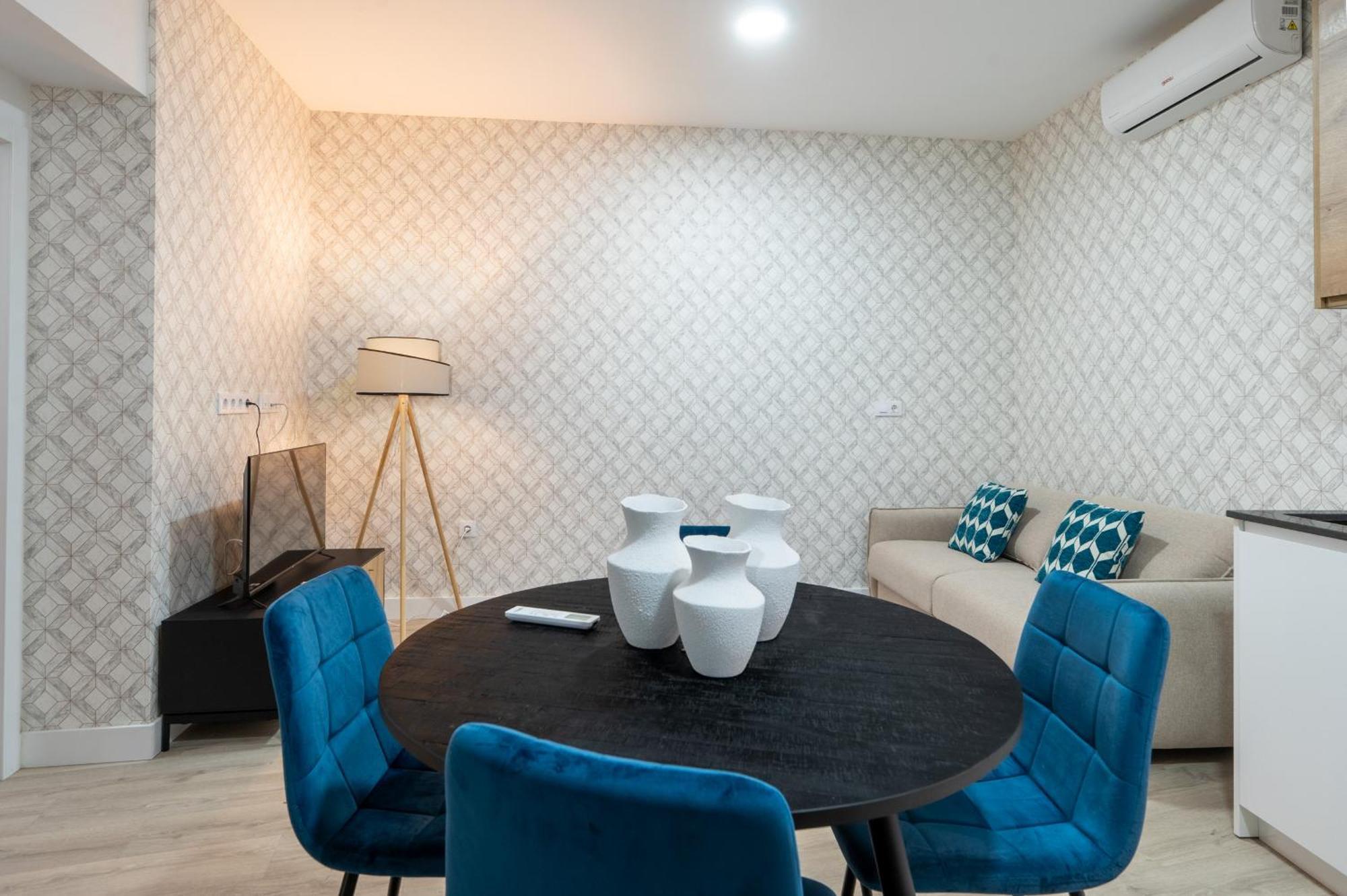 New Modern - Quiet Street - Setas De Apartment Seville