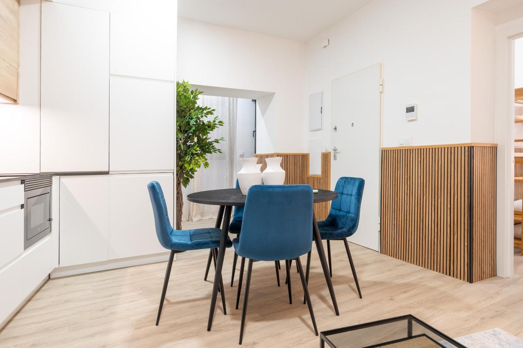 New Modern - Quiet Street - Setas De Apartment
