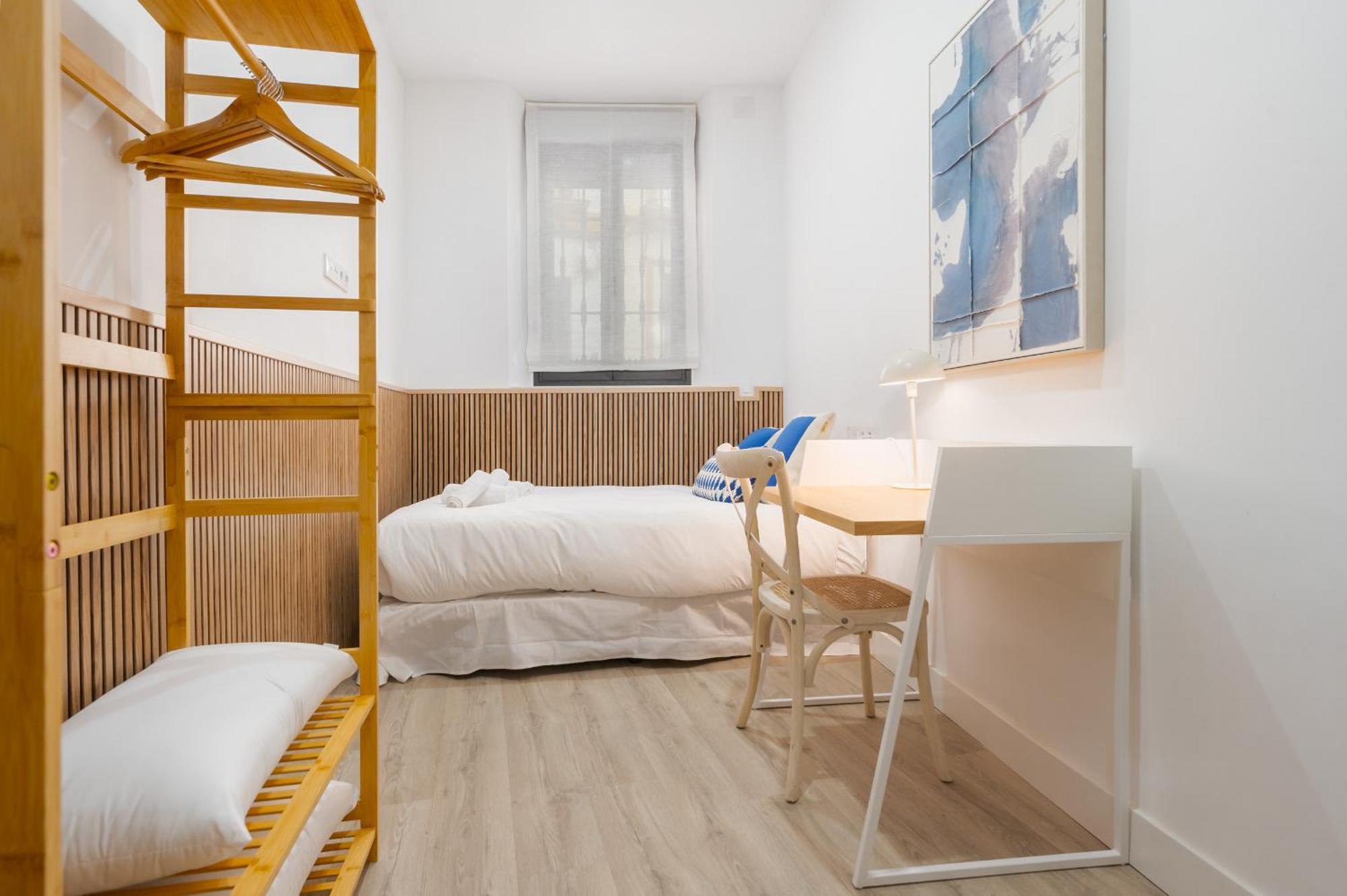 New Modern - Quiet Street - Setas De Apartment