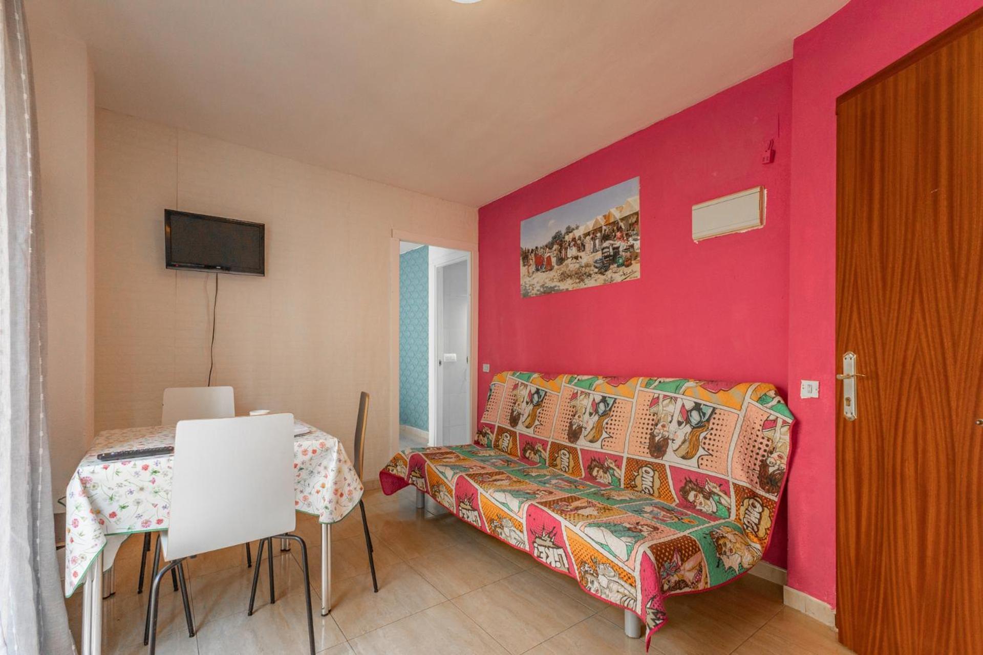 Duque Center Premium Suites, Free Parking Apartamento