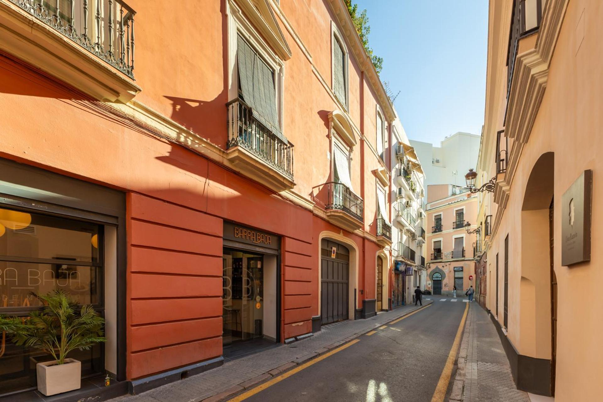 Duque Center Premium Suites, Free Parking Sevilla