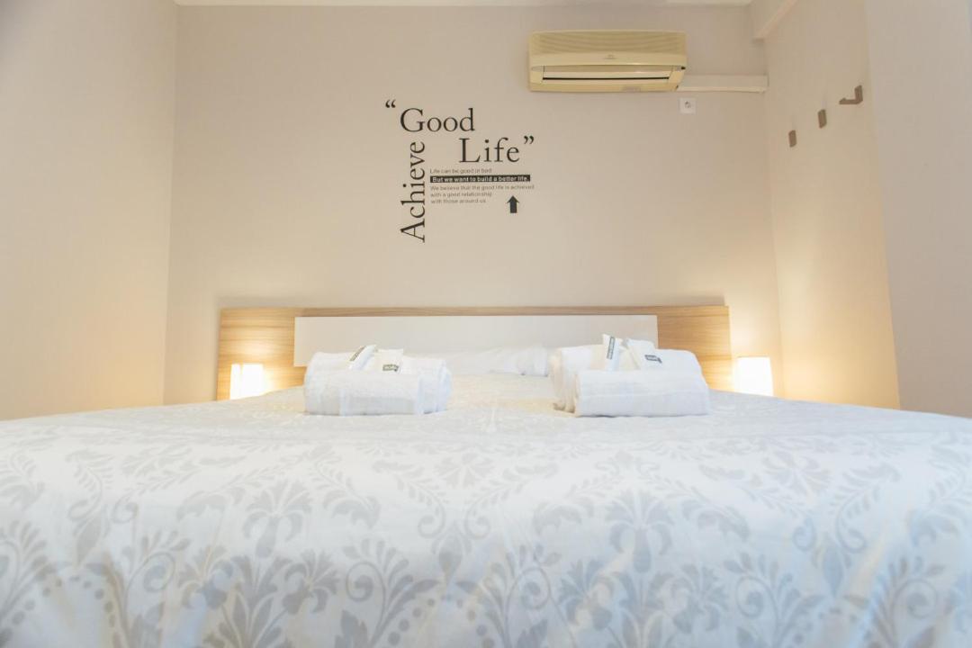 Wide And Diaphanous- 3bd 2bth- Alcazar Apartment