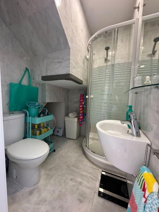 Atico Triana Con Terraza Apartment *