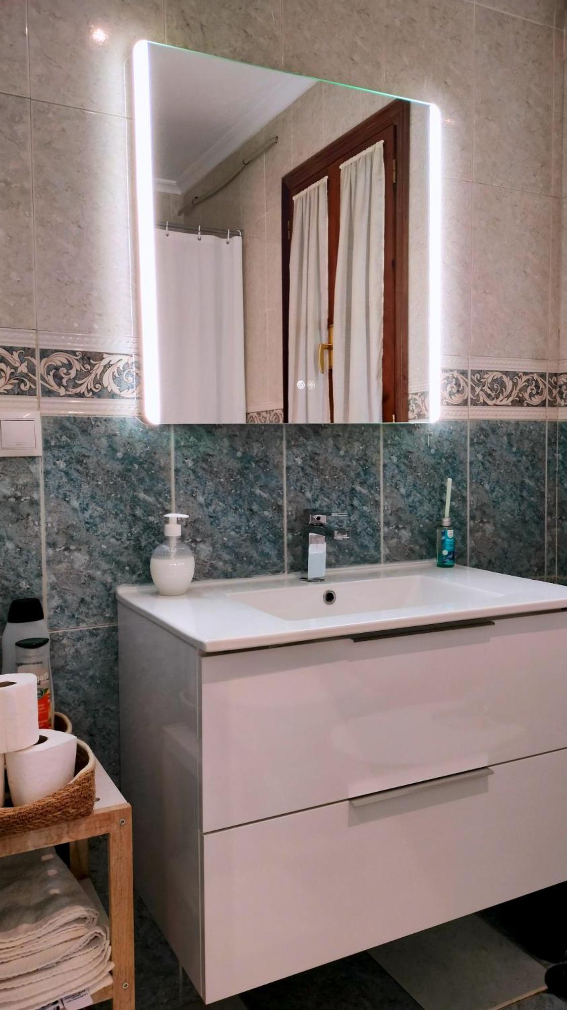 Apartment En Centro Con Vistas A La Plaza Alameda De Hercules - Hasta 6 Personas *