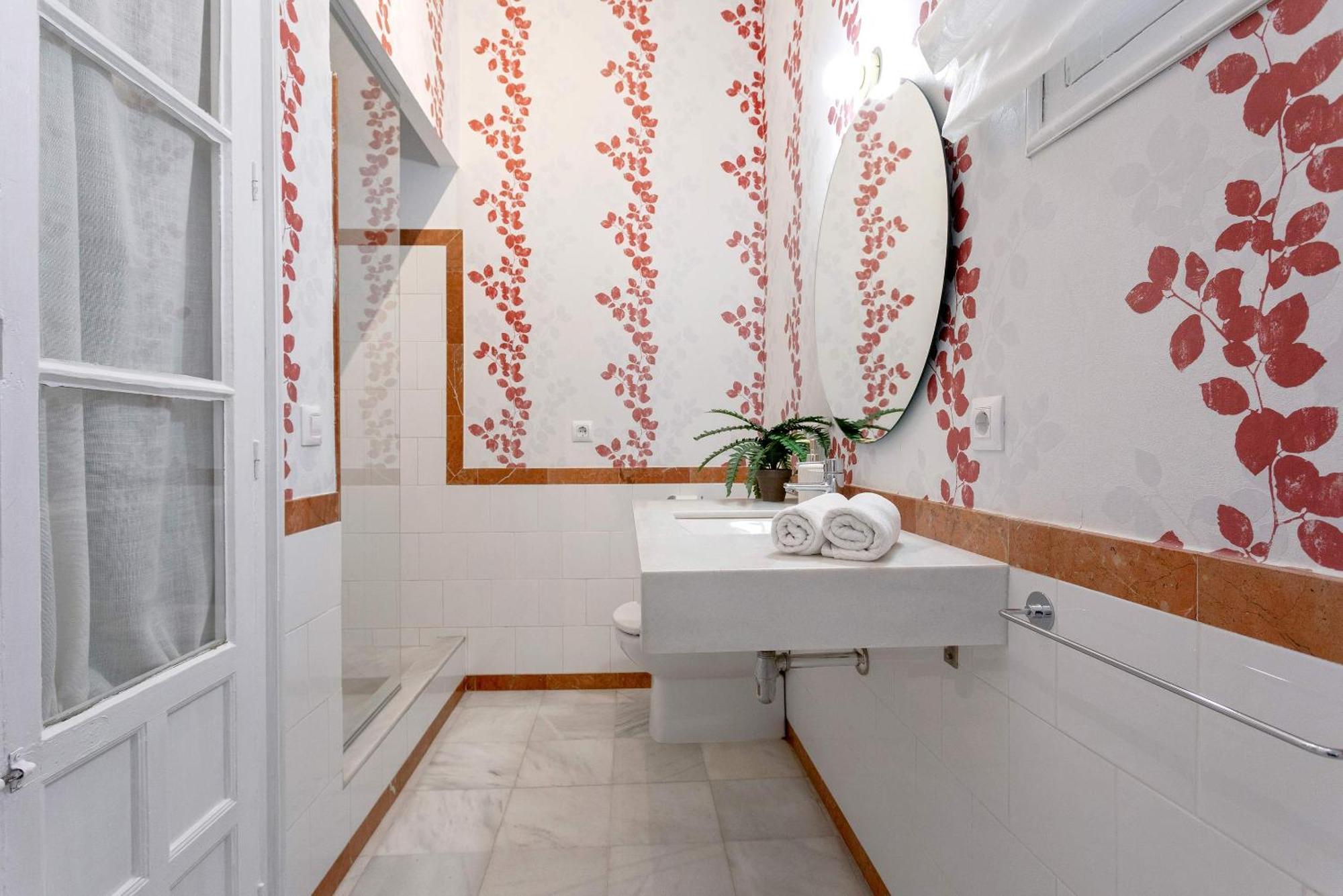 Genteel Almansa Ii Apartment Seville